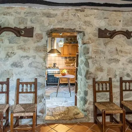 Nogueras De By Ruralidays Holiday home *